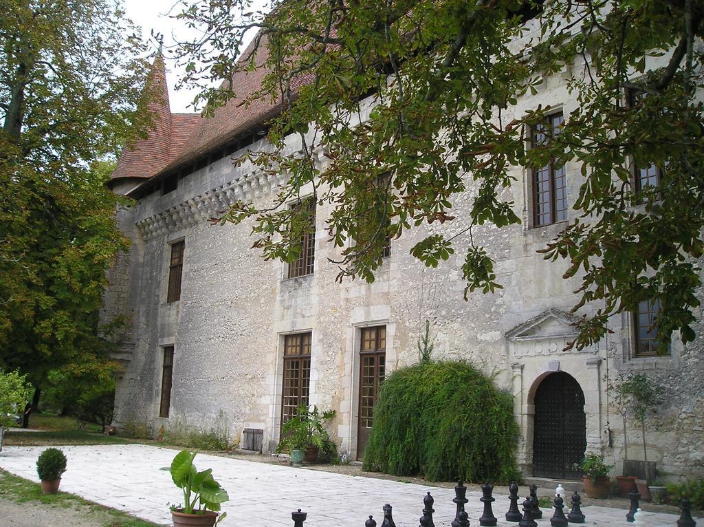 Puyferrat Hotell Saint-Astier  Exteriör bild